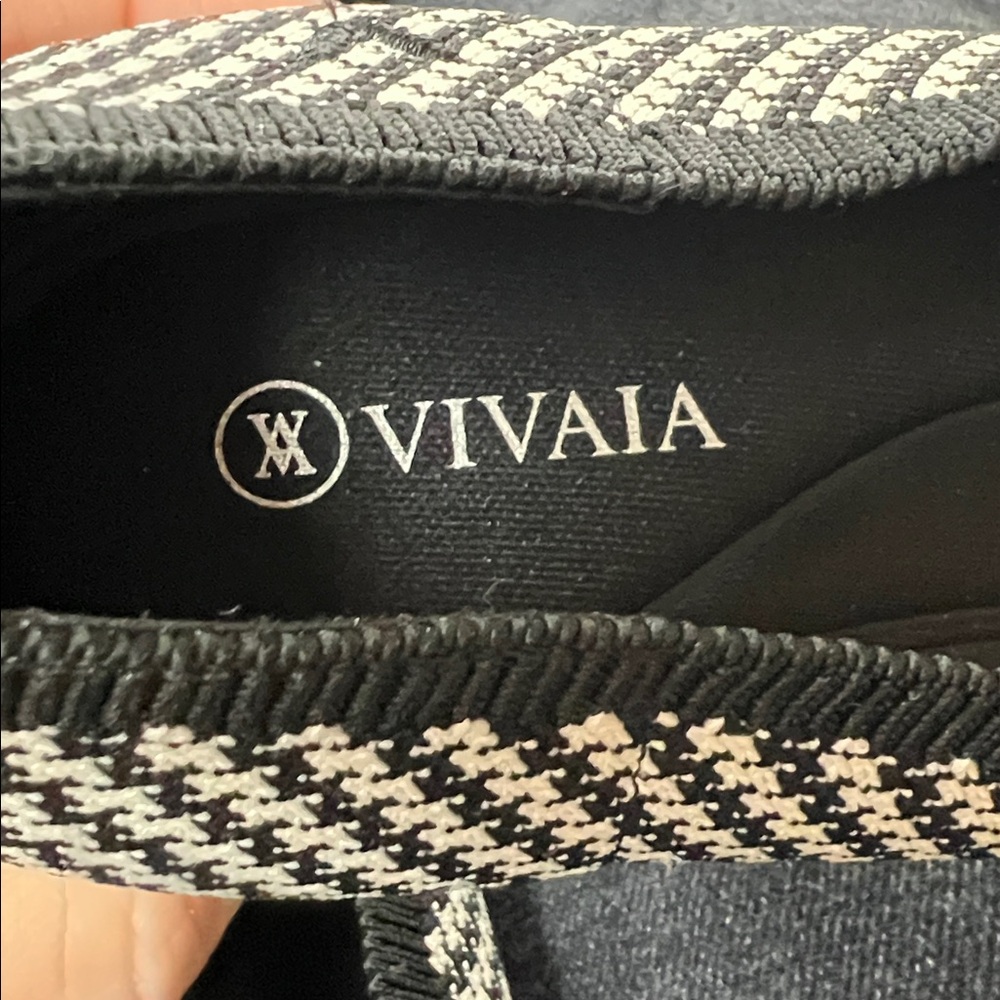 Vivaia Stella Black Houndstooth Kitten Heel Size 5.5/6 - Picture 5 of 9